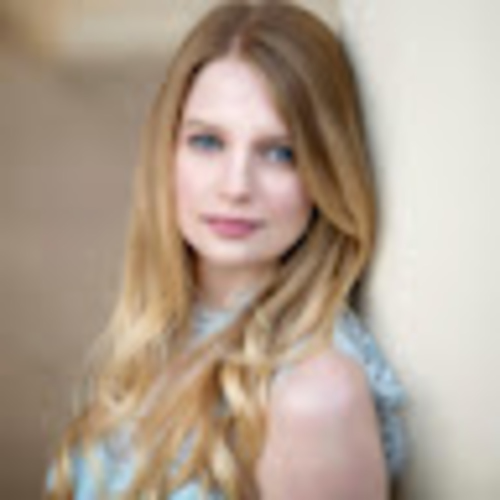 Meet your Posher, Claire